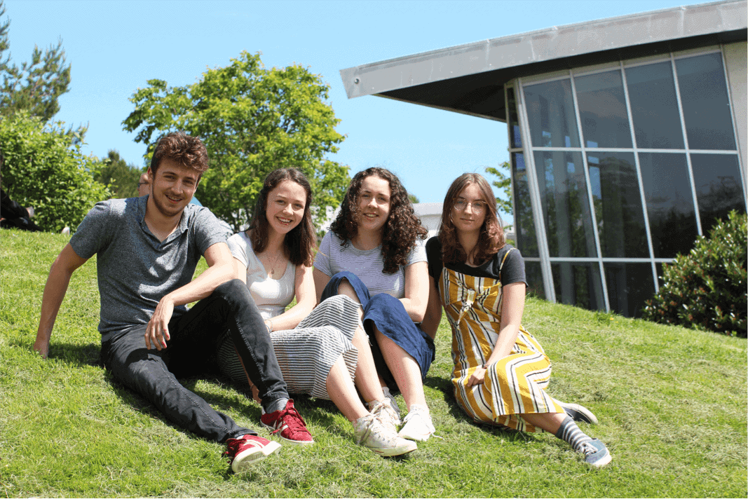 School Leavers 2021 00033
