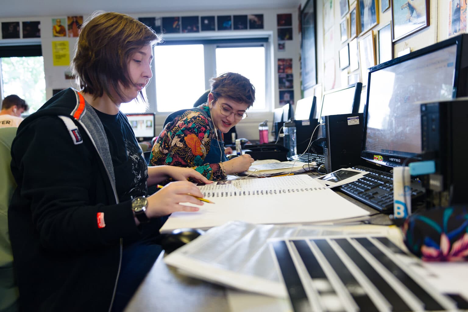 UAL Level 3 Extended Diploma In Creative Practice Art Design And 