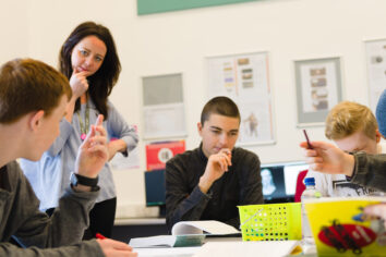 BA (Hons) Education And Training BA (Hons) Education And Training
