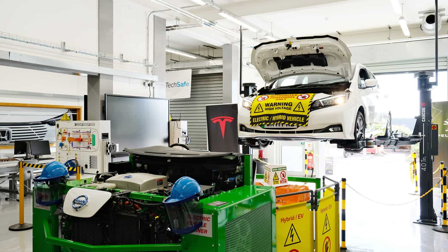 IMI Level 3 Award in Electric/Hybrid Vehicle System Repair and